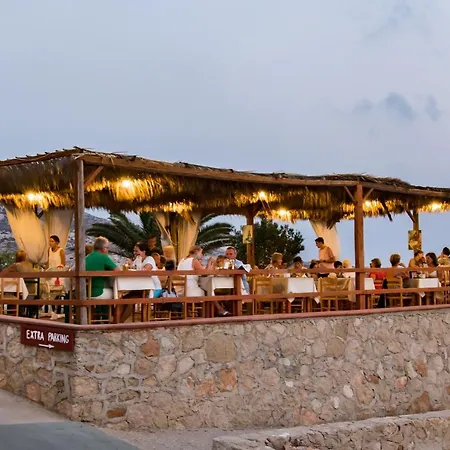 Krinos Hotel 3*