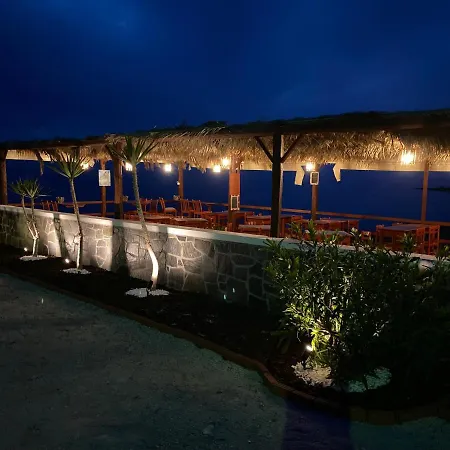 Krinos Hotel 3*